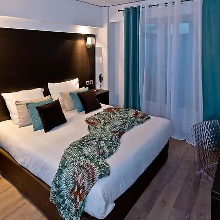 Ath Athenee Otel 3*